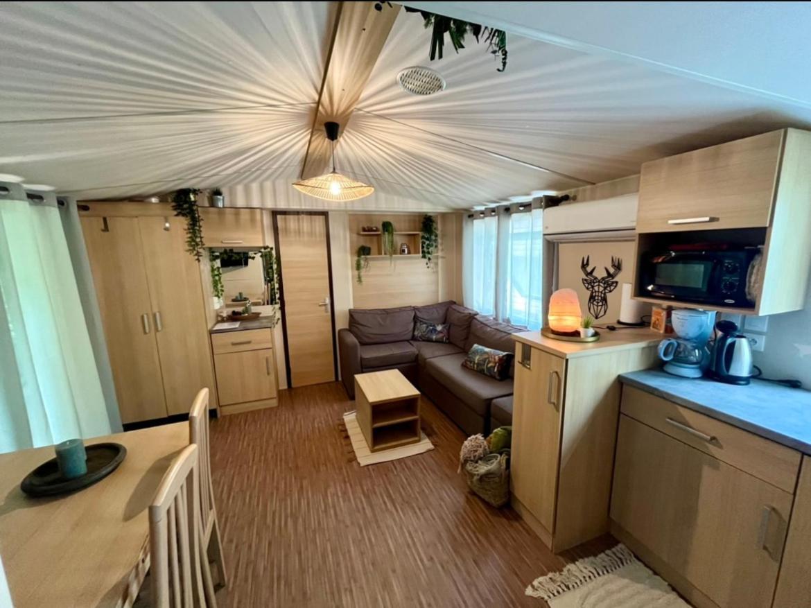 Tiki House M-home-climatise - Belle Parcelle ! Campingplatz *